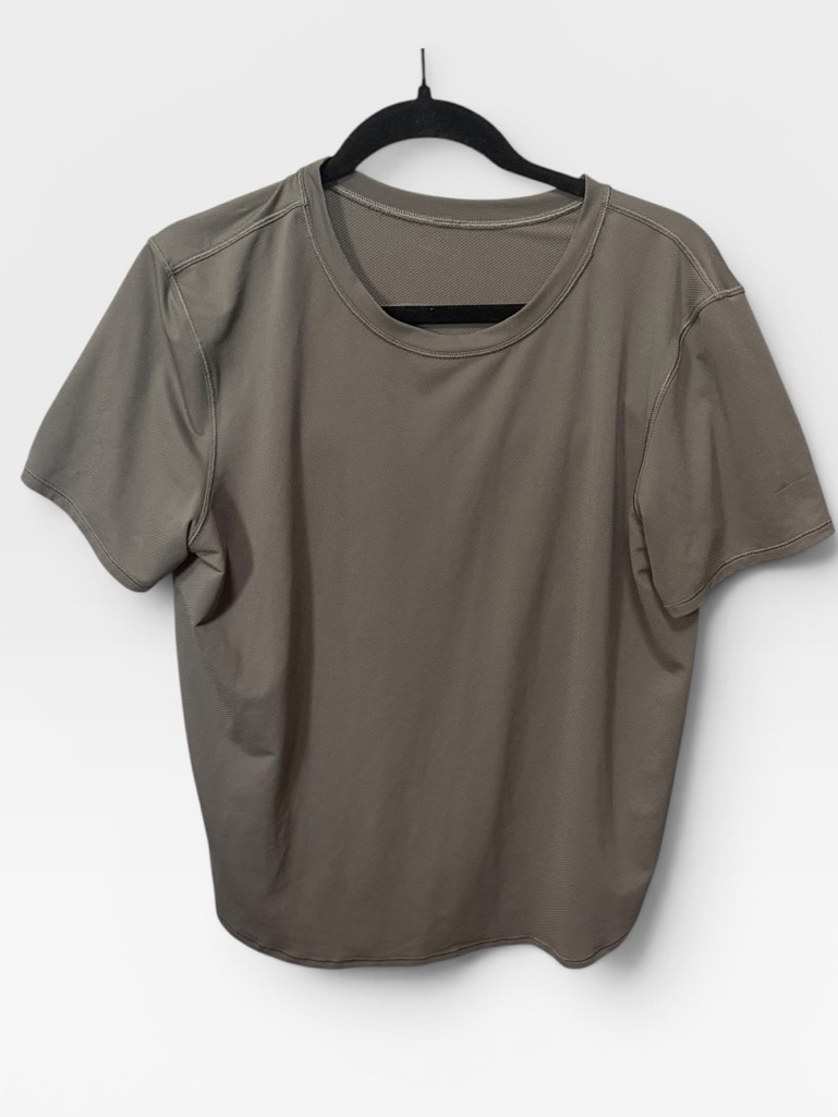 Lululemon Green Shortsleeve Top